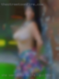 She wants to try milfs in Gulfport double penetration.
